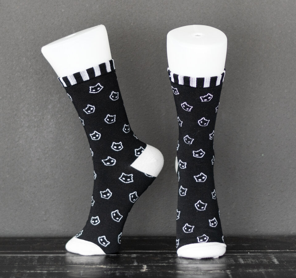 Spooky Cat Socks (One Size) – Spooky Cat Press