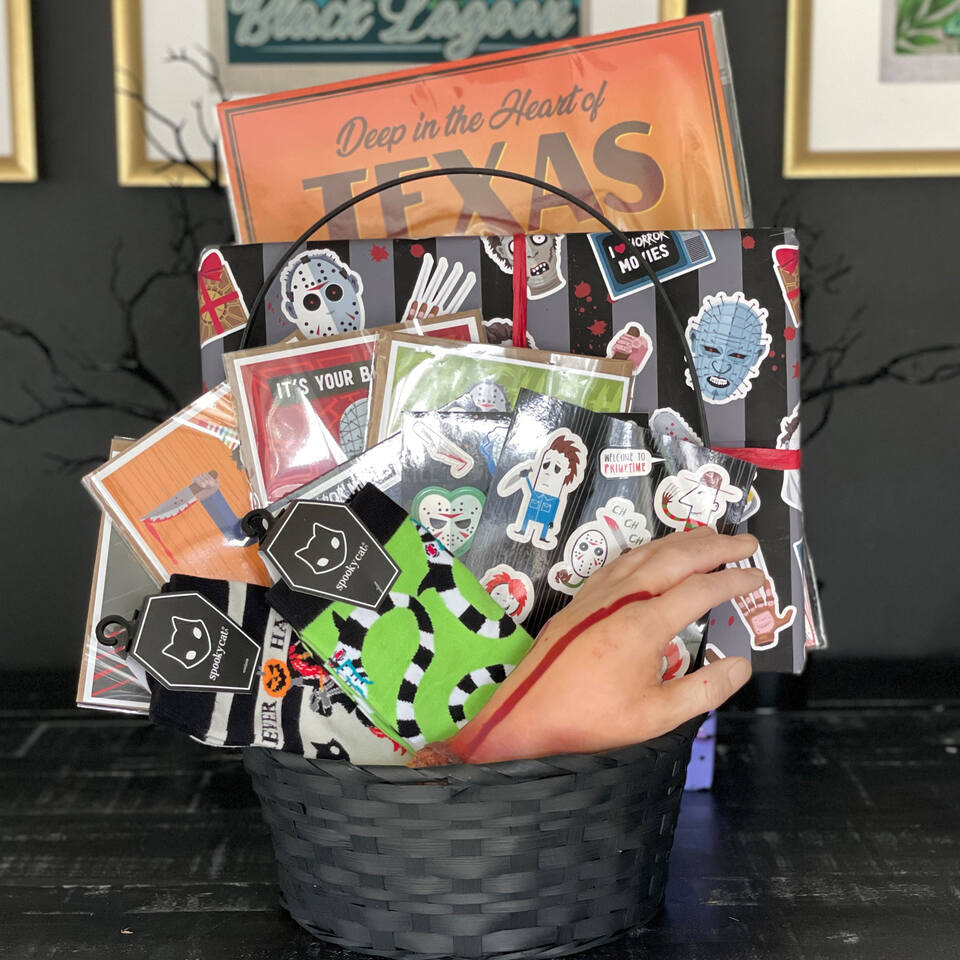 Spooky Check In Boo Basket Ideas โ Spooky Cat Press