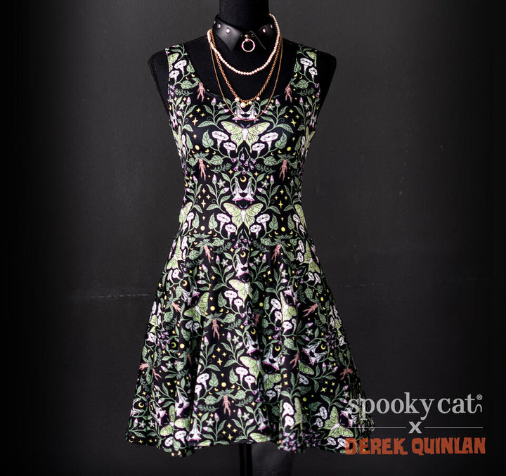 Gothic Dresses Spooky Cat Press Gothic Dresses Spooky Cat Press