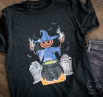 Halloween Pumpkin Sorcerer in Graveyard Vintage Halloween T-Shirt