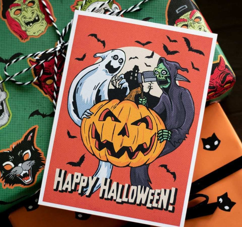 Awesome Vintage Haunted Halloween Pumpkin T-Shirt's Code & Price